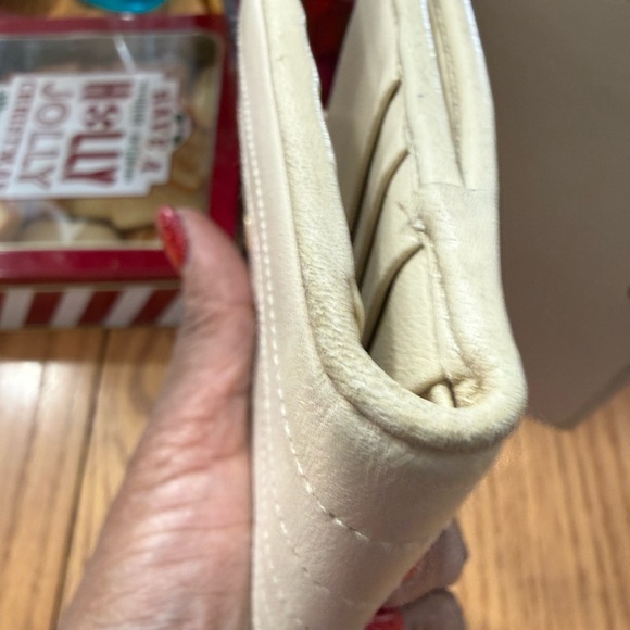 Yves Saint Laurent (YSL) Paris Leather Wallet - Picture 7 of 12